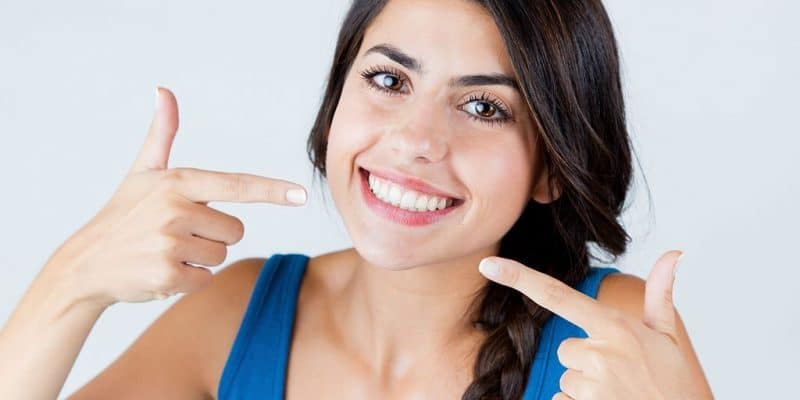 What Do Dentists Use To Whiten Teeth