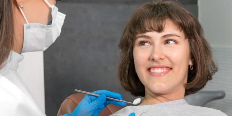 Everything You Need To Know About Seeing A Periodontist