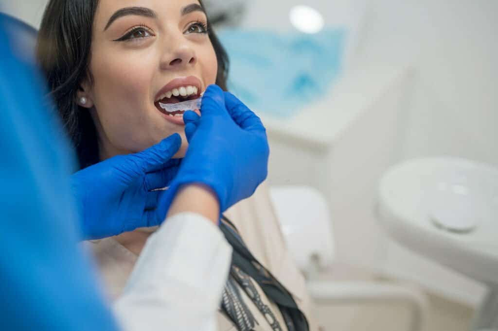 The Benefits Of Seeing An Invisalign Dentist: A Comprehensive Guide